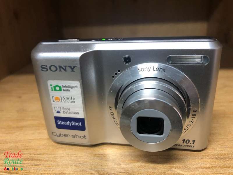 Sony Cyber-shot DSC-S1900 Compact camera 10.1 MP 1/2.3" CCD 3648 x 2736 pixels Silver