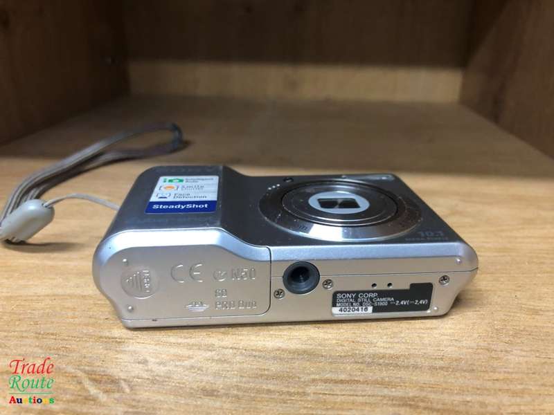 Sony Cyber-shot DSC-S1900 Compact camera 10.1 MP 1/2.3" CCD 3648 x 2736 pixels Silver