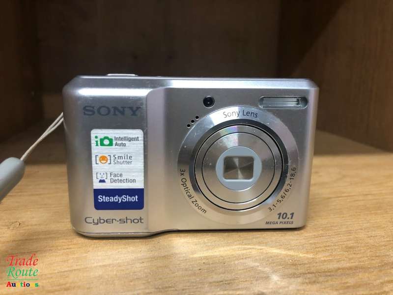 Sony Cyber-shot DSC-S1900 Compact camera 10.1 MP 1/2.3" CCD 3648 x 2736 pixels Silver