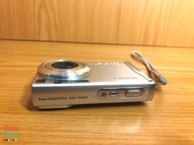 Sony Cyber-shot DSC-W200, 12.1 Megapixel, 3x Optical/2x Digital Zoom, Digital Camera