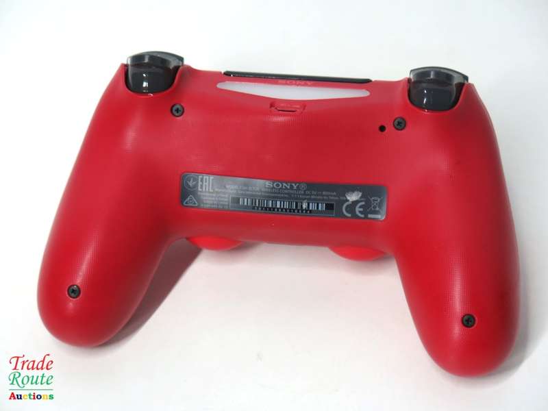 PS4 DUALSHOCK 4 Wireless Controller - for the PlayStation 4