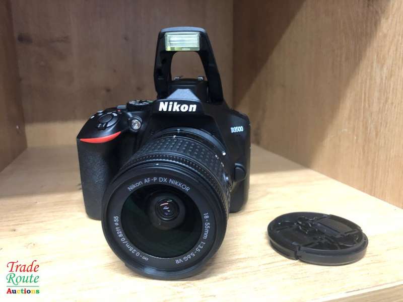 Nikon D3500 24.2 MP CMOS Digital SLR Camera body + Nikon AF-P 18-55 VR Lens Kit