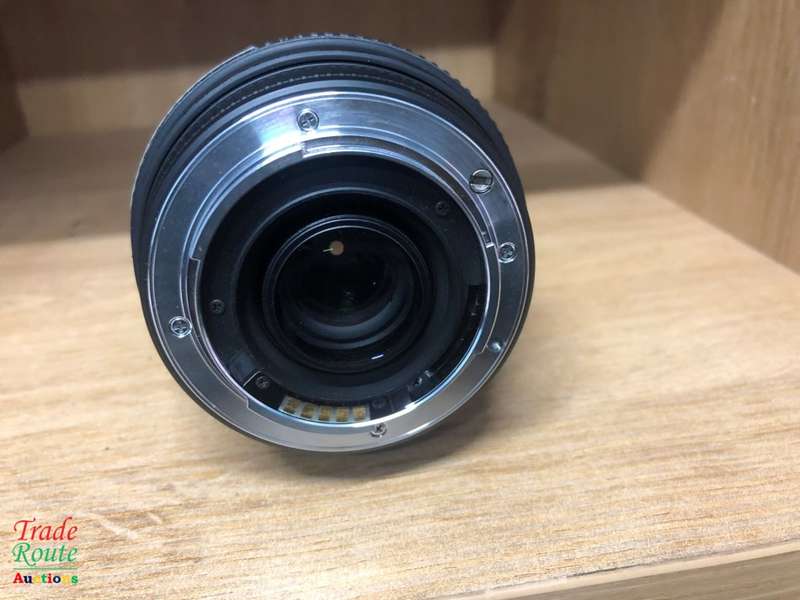 SIGMA DG 70-300mm Telephoto Zoom Lens for SONY / MINOLTA DSLR CAMERAS