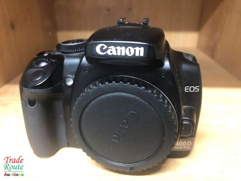 Canon EOS 400D DigitalSLR camera 10.1 Megapixels BODY ONLY