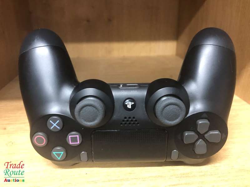 V2 BLACK - PS4 DUALSHOCK 4 Wireless Controller - for the PlayStation 4