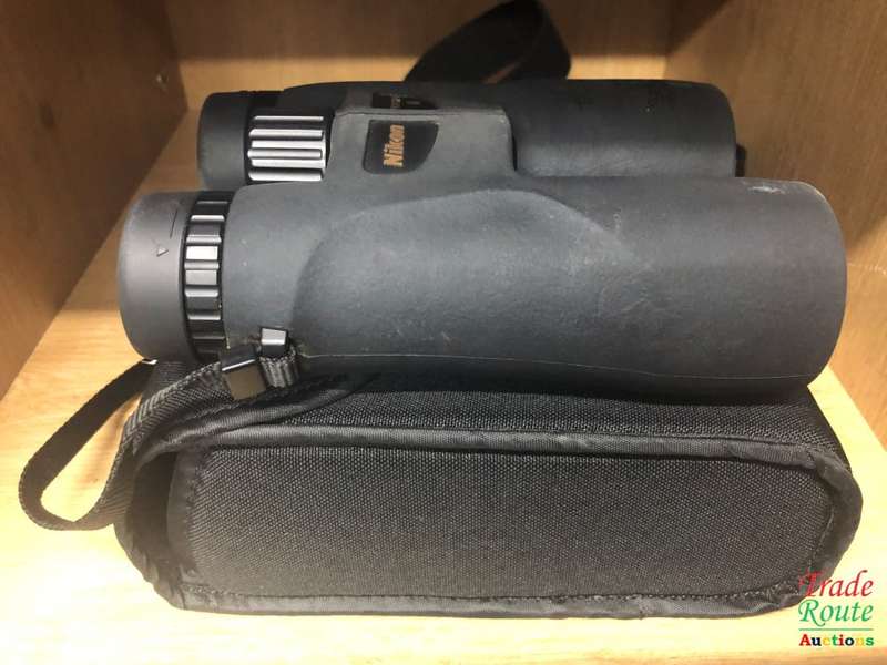 NIKON PROSTAFF 5 P511 10X42 Binoculars [waterproof] + Pouch