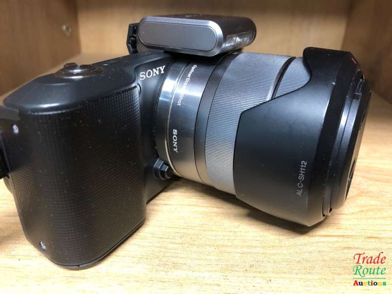 SONY NEX-3 MIRRORLESS 14.2MP with 18-55mm Lens Optical Steady Shot E-MOUNT Digital Camera Kit