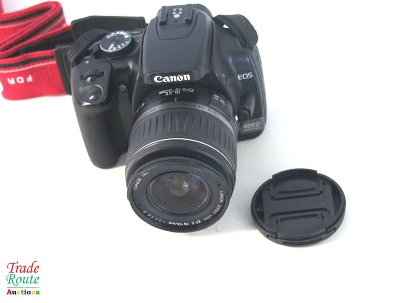 Canon EOS 400D DigitalSLR camera 10.1 Megapixels + Canon EFS 18-55mm Lens