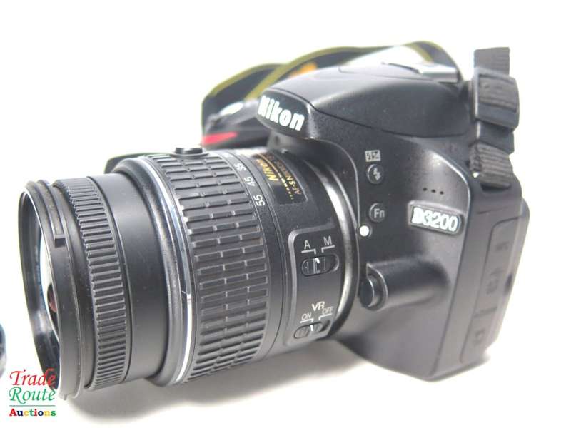 Nikon D3200 24.2 MP CMOS Digital SLR with 18-55mm f/3.5-5.6 AF-S DX NIKKOR Zoom Lens - 24.2 MP