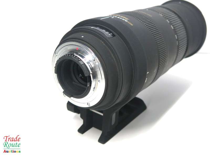 SIGMA 150-500mm F5-6.3 APO DG OS (OPTICAL STABILIZER) ZOOM Lens for NIKON DSLR Cameras