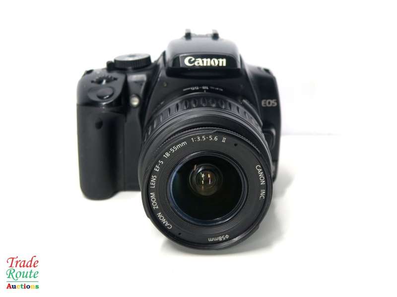 Canon EOS 400D DigitalSLR camera 10.1 Megapixels + Canon EFS 18-55mm Lens