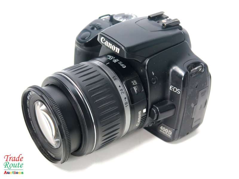 Canon EOS 400D DigitalSLR camera 10.1 Megapixels + Canon EFS 18-55mm Lens