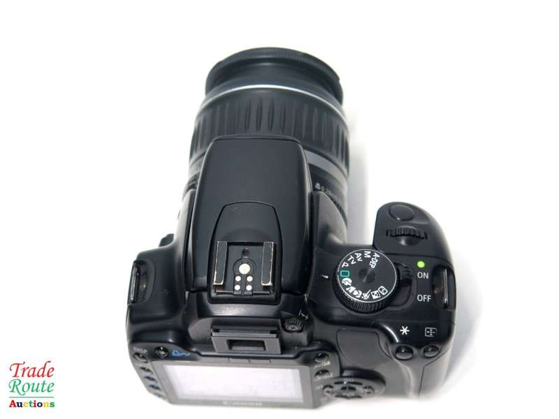 Canon EOS 400D DigitalSLR camera 10.1 Megapixels + Canon EFS 18-55mm Lens