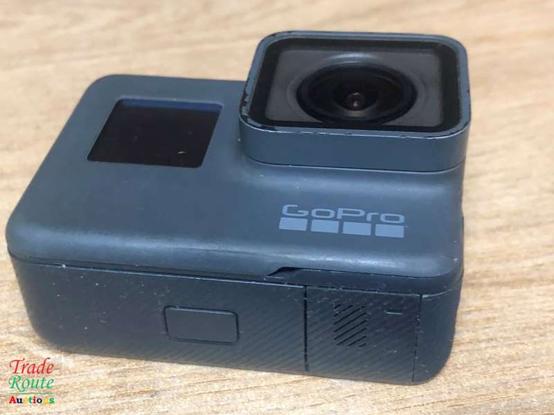 GoPro HERO5 Black 4K Action Camera with USB CABLE