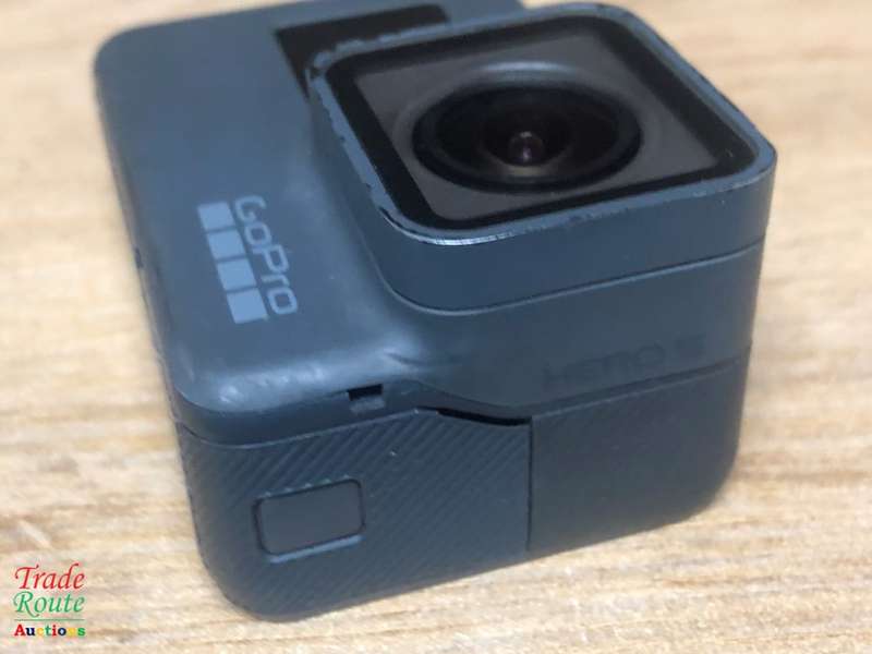 GoPro HERO5 Black 4K Action Camera with USB CABLE