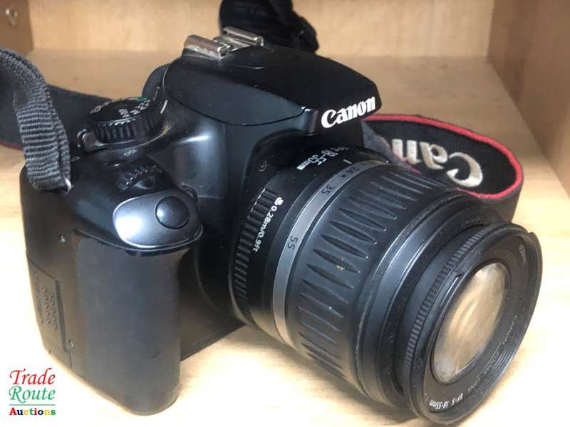 Canon EOS 1000D Digital SLR camera plus Canon 18-55mm Lens Professional KIT