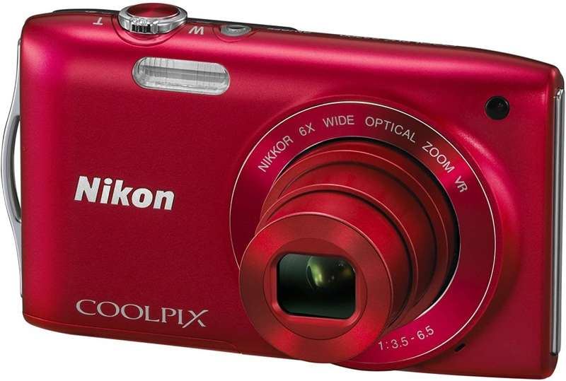 Nikon COOLPIX S3300 16 MP Digital Camera with 6x Zoom NIKKOR Glass Lens and 2.7-inch LCD (Red)