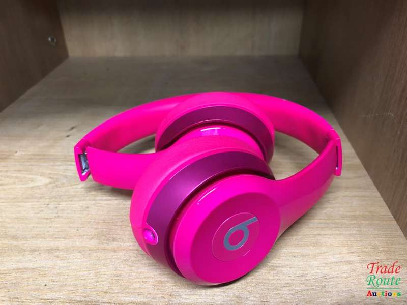 Beats solo2 - Studio Headphones - PINK - B0518