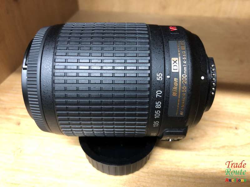 Nikon AF-S NIKKOR 55-200mm VR [ VIBRATION REDUCTION ] LENS