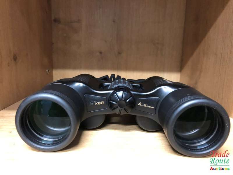 NIKON ACTION BINOCULARS 8x40 8.2°