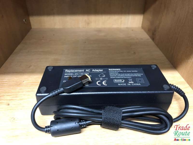 20V 6.75A 135W AC Power Adapter Laptop Charger for Lenovo IdeaPad Y40,  Y50,  Y70, Y700, G700