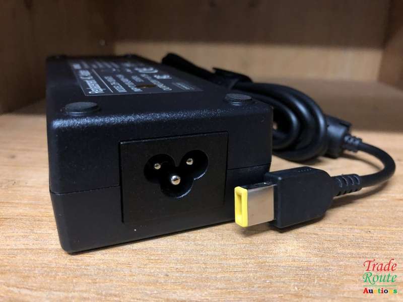 20V 6.75A 135W AC Power Adapter Laptop Charger for Lenovo IdeaPad Y40,  Y50,  Y70, Y700, G700