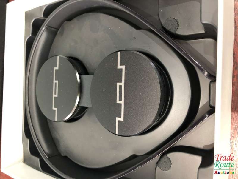 SOL REPUBLIC Tracks HD2 On-Ear Headphones  SOL-HP1251BK Black