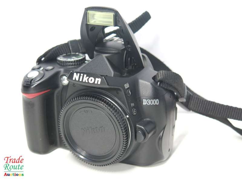 NIKON D3000 DSLR CAMERA  (BODY ONLY) PROFESSIONAL CAMERA BODY
