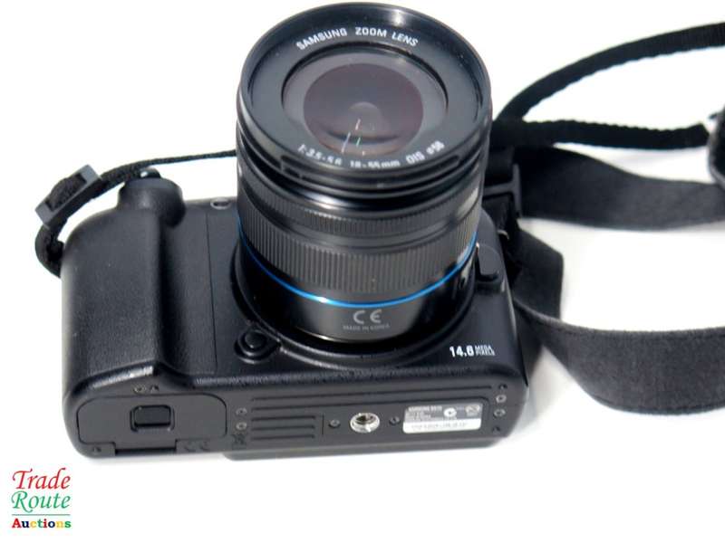 Samsung NX10 Digital System Camera Kit - Black (14.6MP, incl 18-55 OIS Lens)