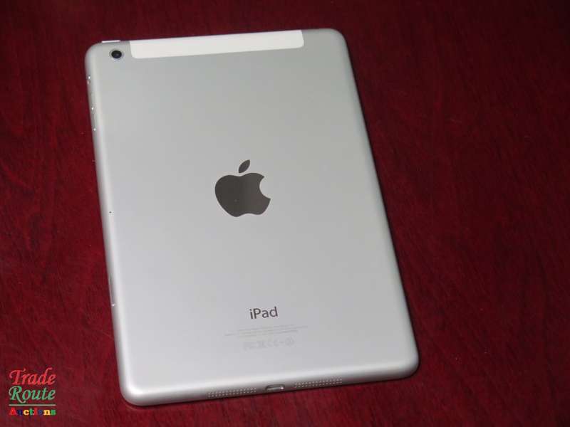 IPAD MINI | 32GB | 3G + WiFi | WHITE | MD544GP/A | A1455 | APPLE | 7.9 inch Tablet * iPad Mini*