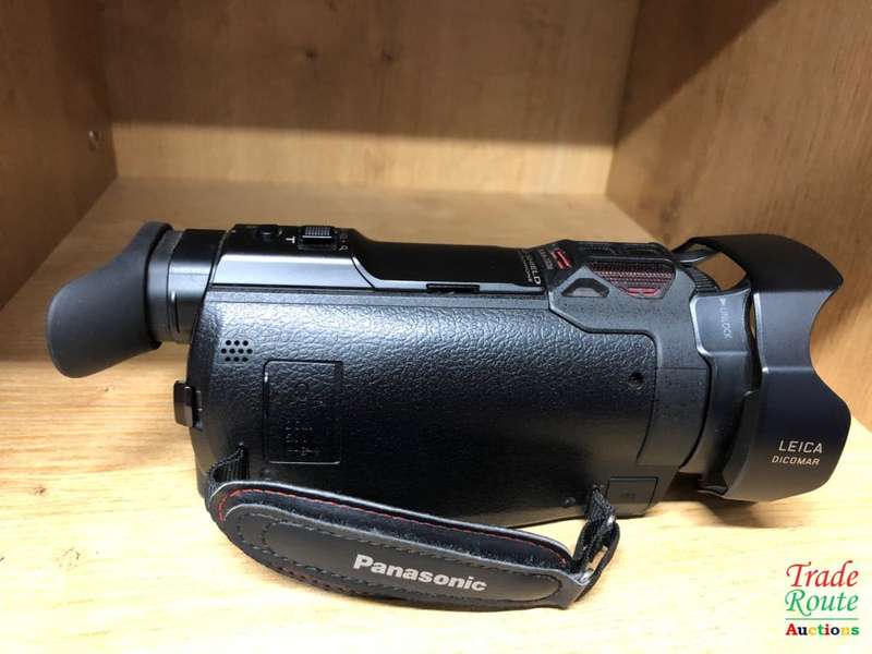 Panasonic HC-WXF995 4K ULTRA HD Camcorder - Leica Dicomar Lens