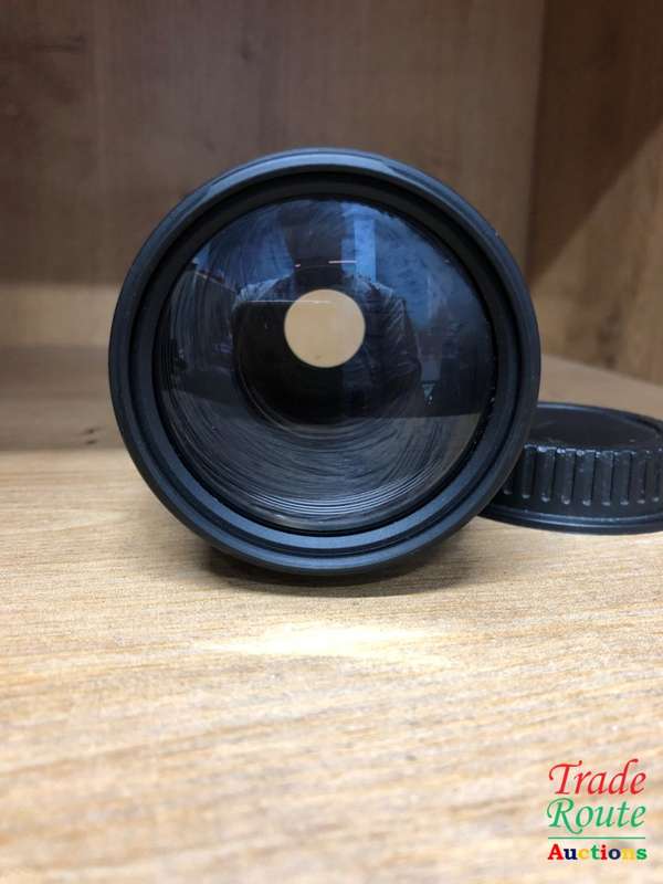 CANON EF 75-300MM ZOOM LENS