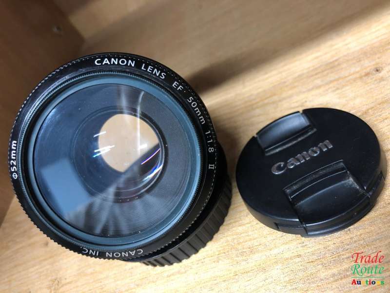 Canon EF 50mm f/1.8 II Lens - Fits Canon Cameras
