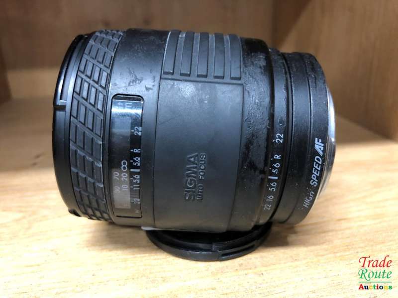 Sigma Auto Focus UC ZOOM 70-210mm 1: 4-5.6 for SONY