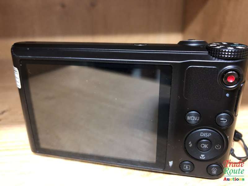 Samsung WB150F Digital Camera - Black (14 MP, 18x Optical Zoom) 3 inch LCD Screen