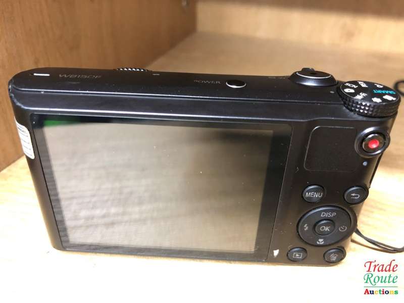 Samsung WB150F Digital Camera - Black (14 MP, 18x Optical Zoom) 3 inch LCD Screen
