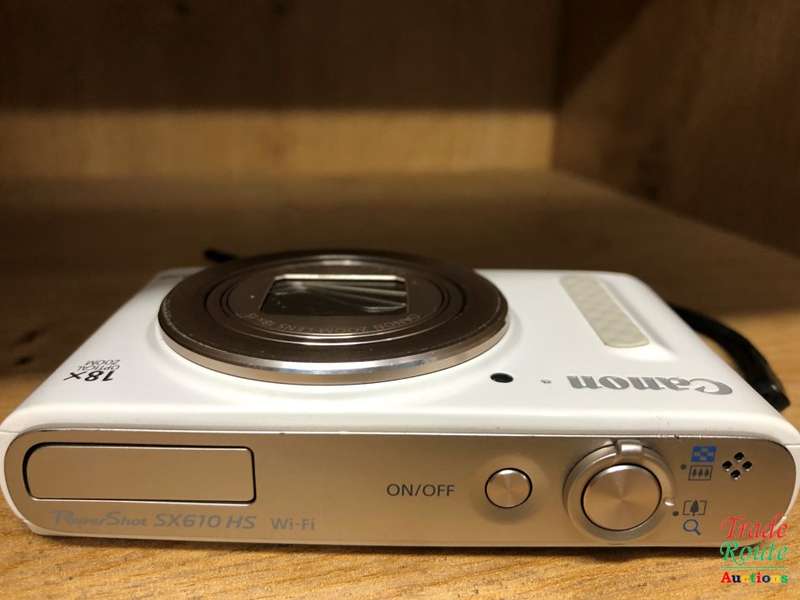 Canon SX610 HS PowerShot Point and Shoot Digital Camera - White