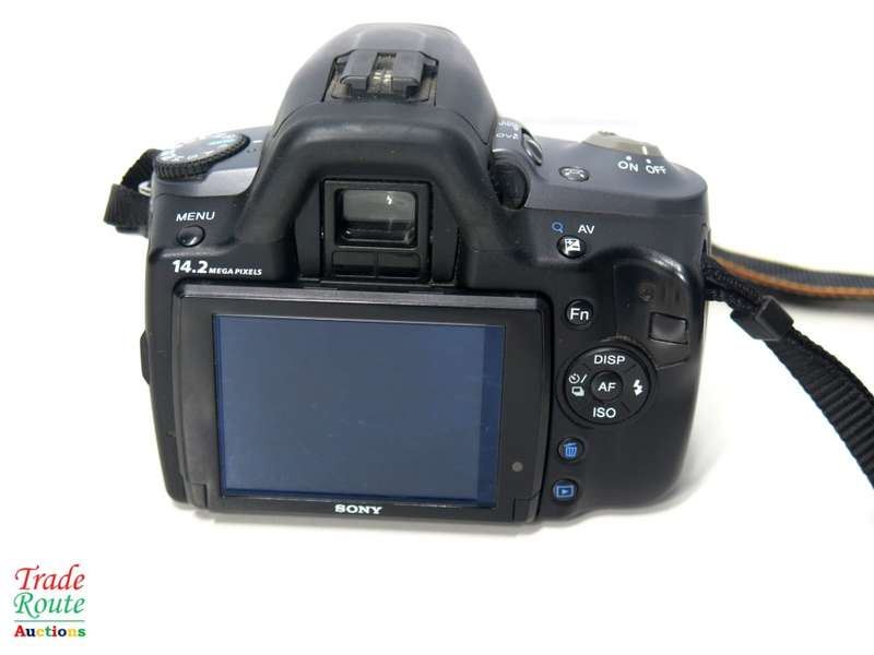 SONY ALPHA A380 DIGITAL CAMERA with SONY 18-55 LENS PROFESSIONAL CAMERA KIT [14.2 megapixels]