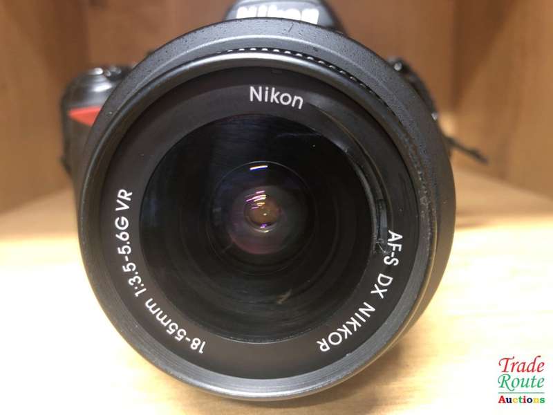 NIKON D3000 DSLR CAMERA CAMERA KIT WITH NIKKOR 18-55 VR LENS