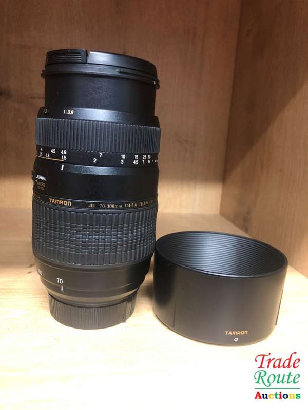 Tamron AF 70-300mm Zoom Lens for NIKON CAMERAS