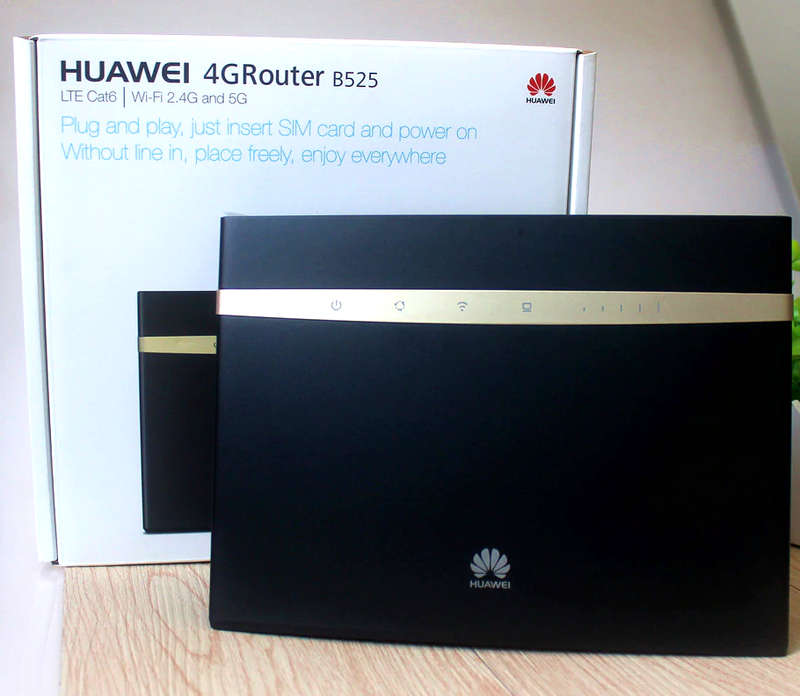 Huawei B525 4G LTE WiFi Modem Wireless Router (uses SIM card) [BOXED]