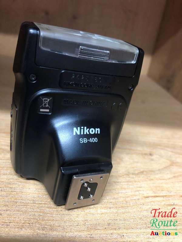 Nikon SB-400 AF Speedlight Flash for Nikon Digital SLR Cameras