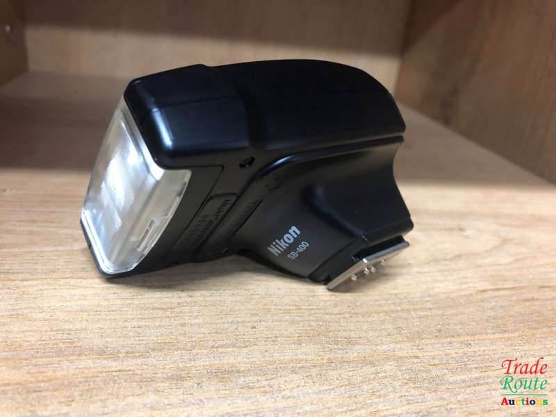 Nikon SB-400 AF Speedlight Flash for Nikon Digital SLR Cameras