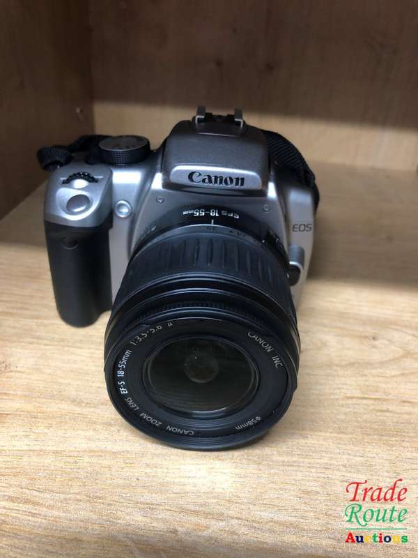 Canon EOS 350D Digital SLR camera (SILVER) WITH 18-55 mm ii USM LENS