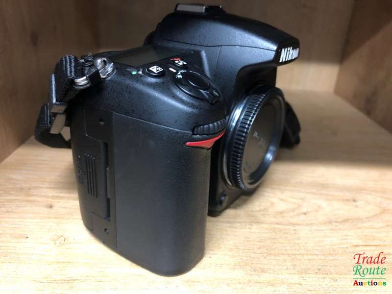NIKON D7000 DSLR CAMERA Body (ONLY) 16.2 Megapixels