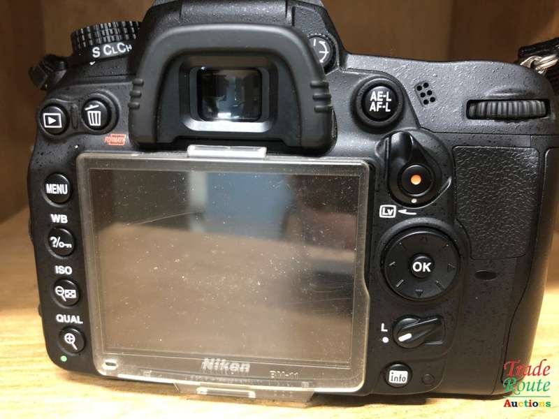 NIKON D7000 DSLR CAMERA Body (ONLY) 16.2 Megapixels