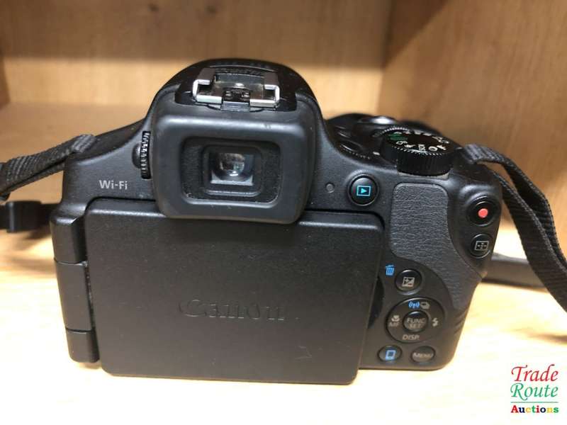 Canon Powershot SX60 HS 16.1MP Digital Camera 65x Optical Zoom Lens 3-inch LCD Tilt Screen (Black)