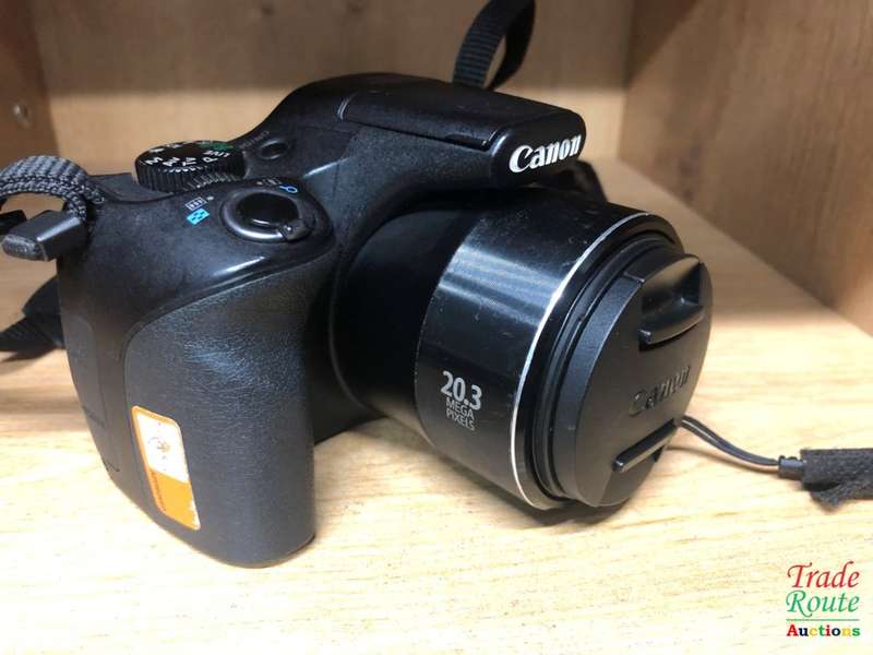 Canon PowerShot SX540 HS with 50x Optical Zoom 20MP and Built-In Wi-Fi DIGITAL CAMERA
