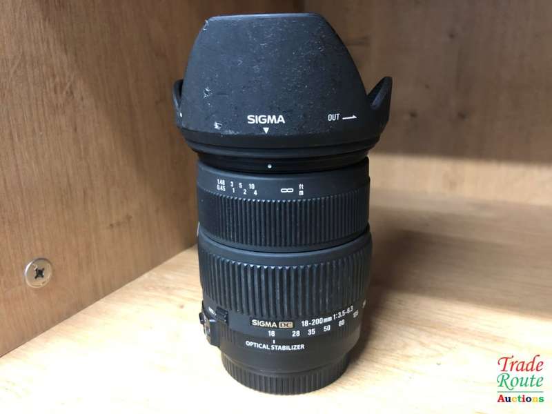 Sigma 18-200 mm F3.5-6.3 DC OS FOR CANON CAMERAS