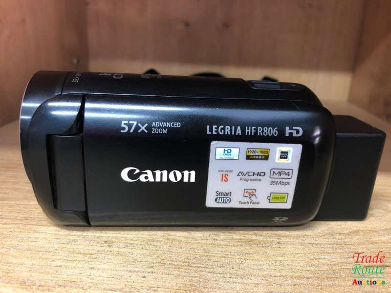 Canon Legria HD HF-R806 Camcorder (PAL) (Black)